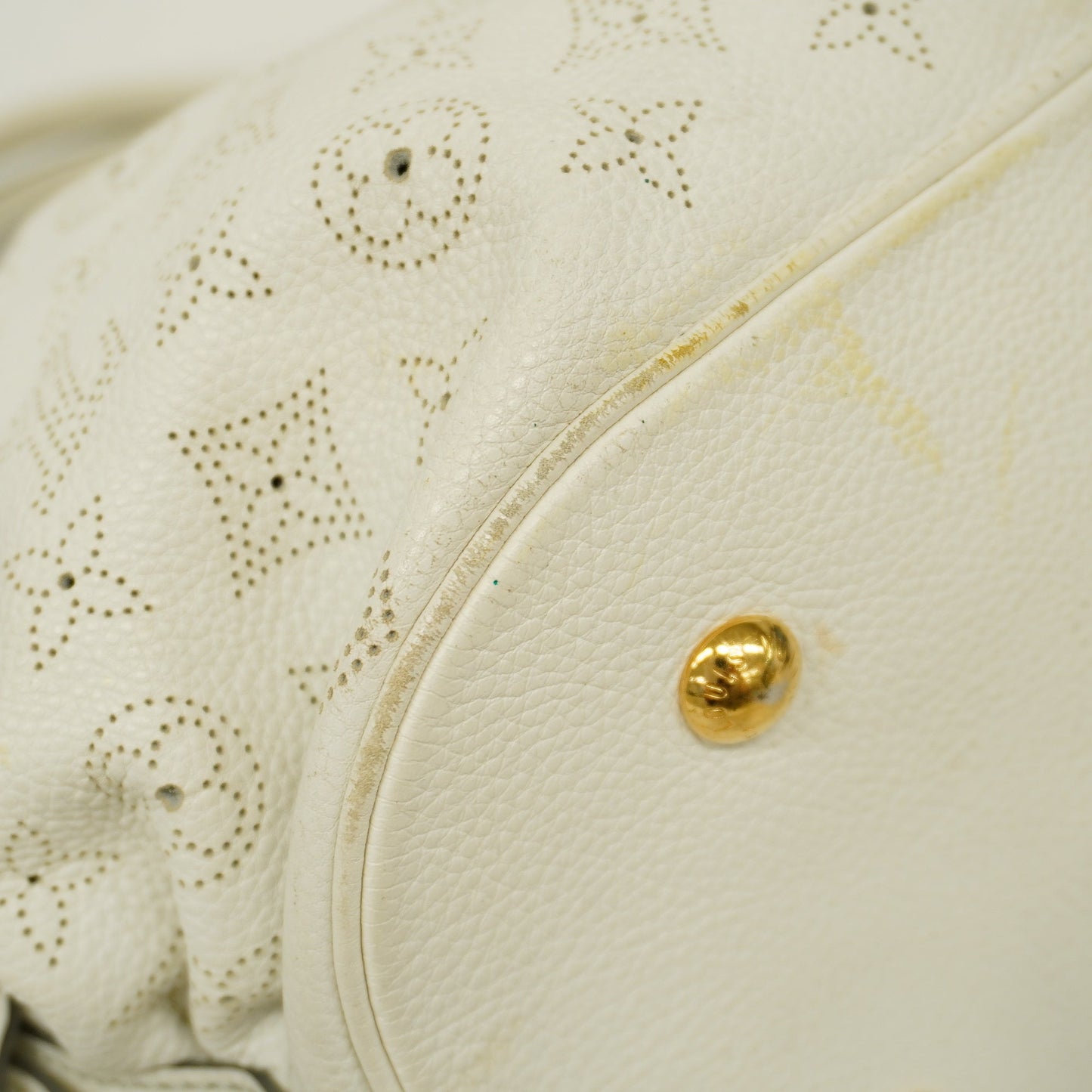 LOUIS VUITTONAuth  Mahina Tote Bag XL M95715 Women's Tote Bag Blanc