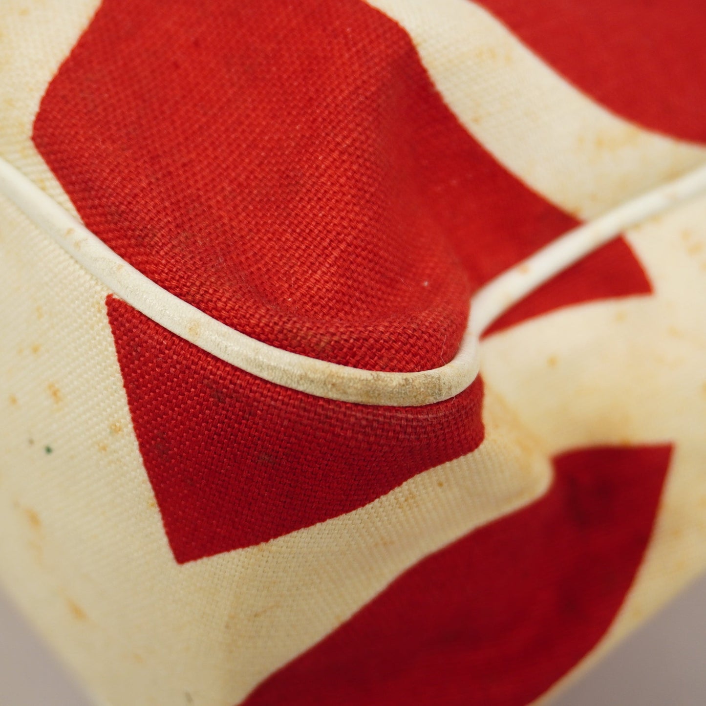 ChanelAuth  Chain Shoulder Women's Canvas Tote Bag Ivory,Red Color