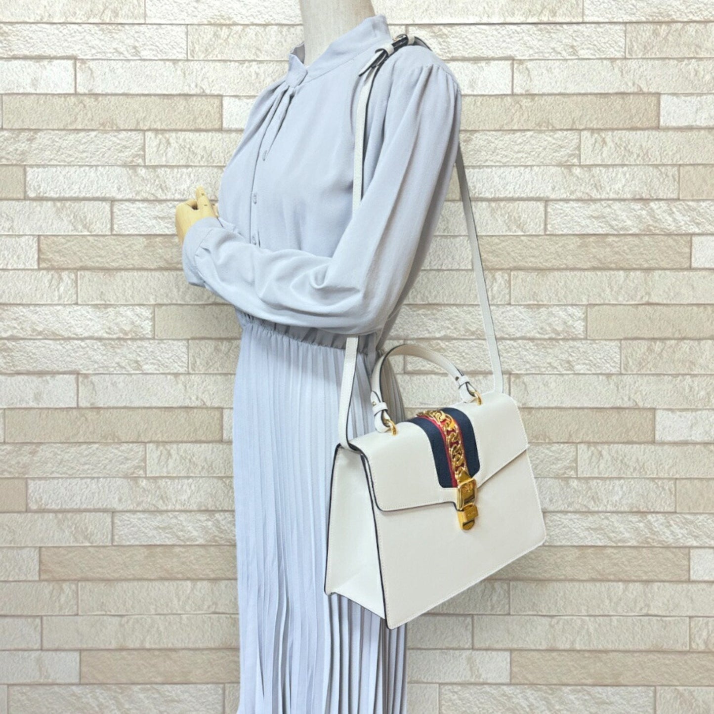 Gucci White Leather Shoulder Bag