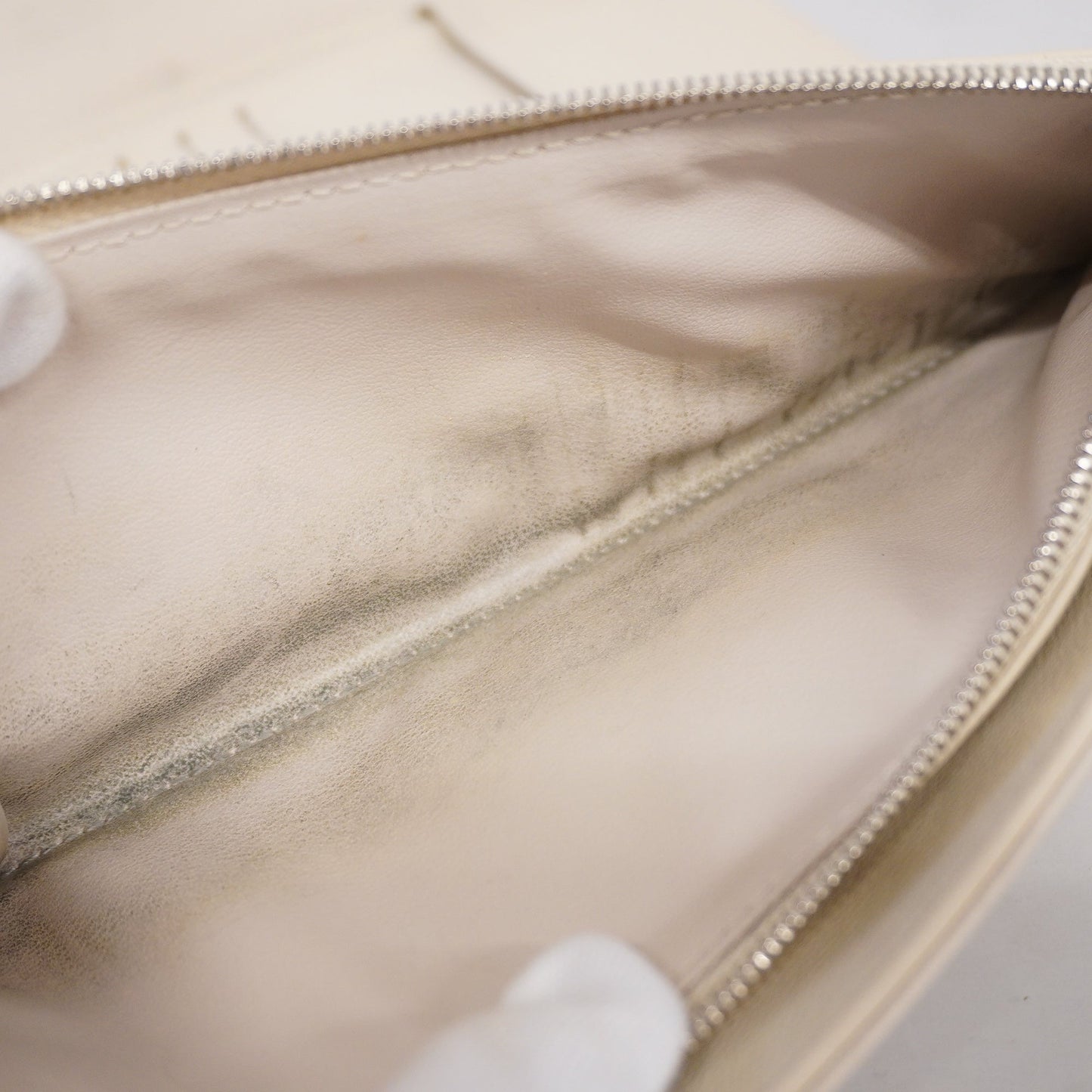 LOUIS VUITTONAuth  Mahina Portefeuilles Amelia M58156 Women's Long Wallet Blanc