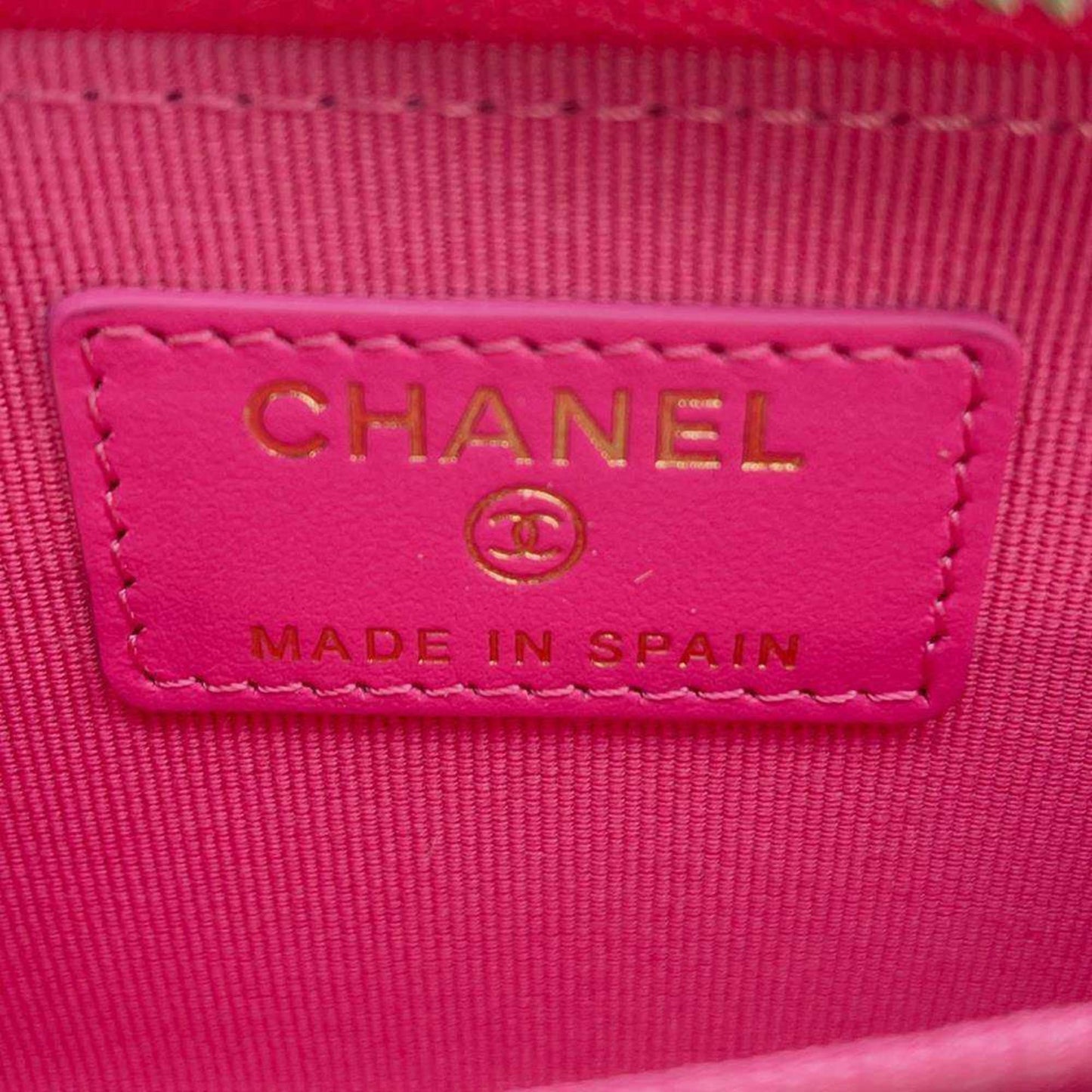 Chanel Wallet/Coin Case Classic Zip Coin Purse Matelasse Coco Mark Caviar Skin AP0216
