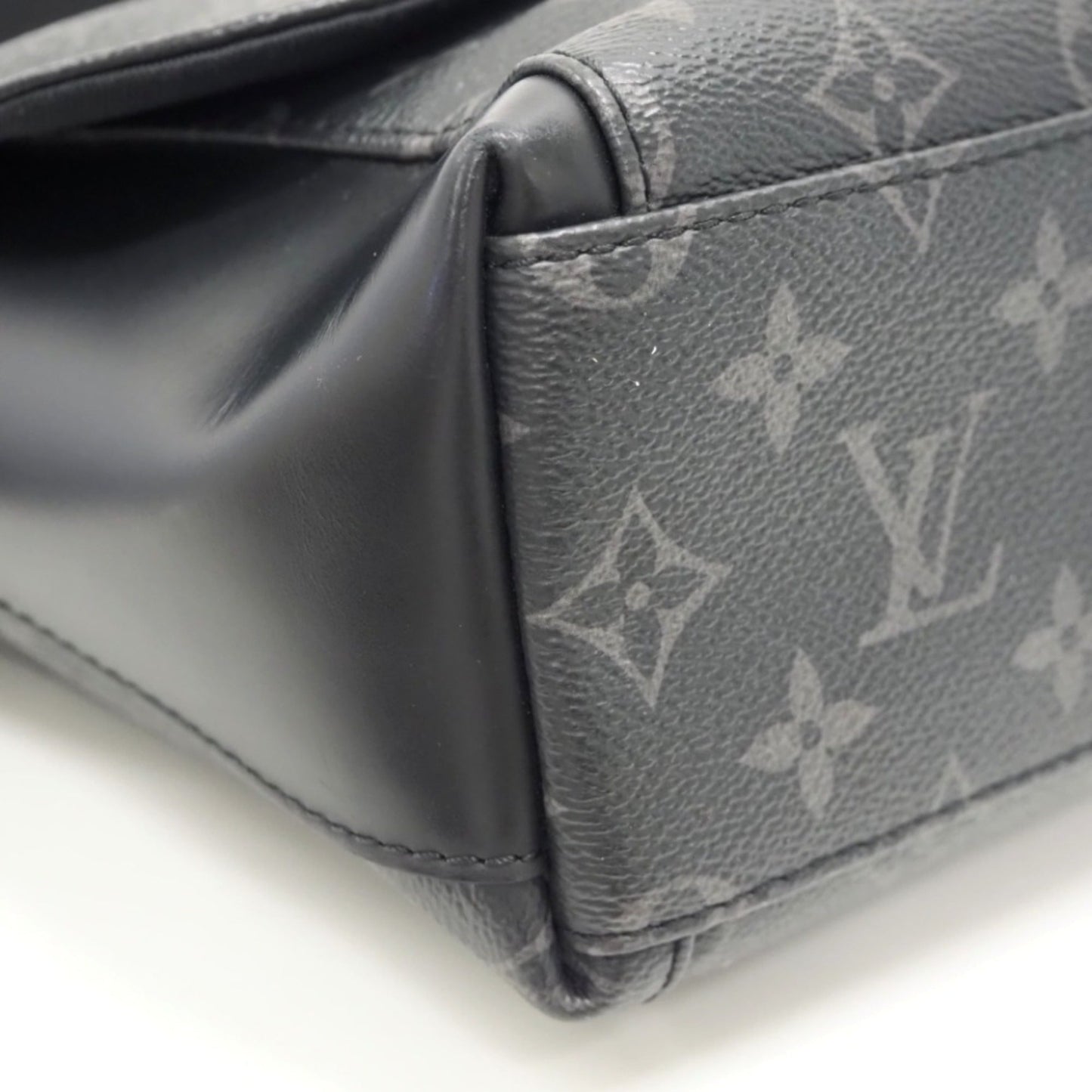 LOUIS VUITTON M40565 Messenger Explorer PM Monogram Eclipse Shoulder Bag Black Men's