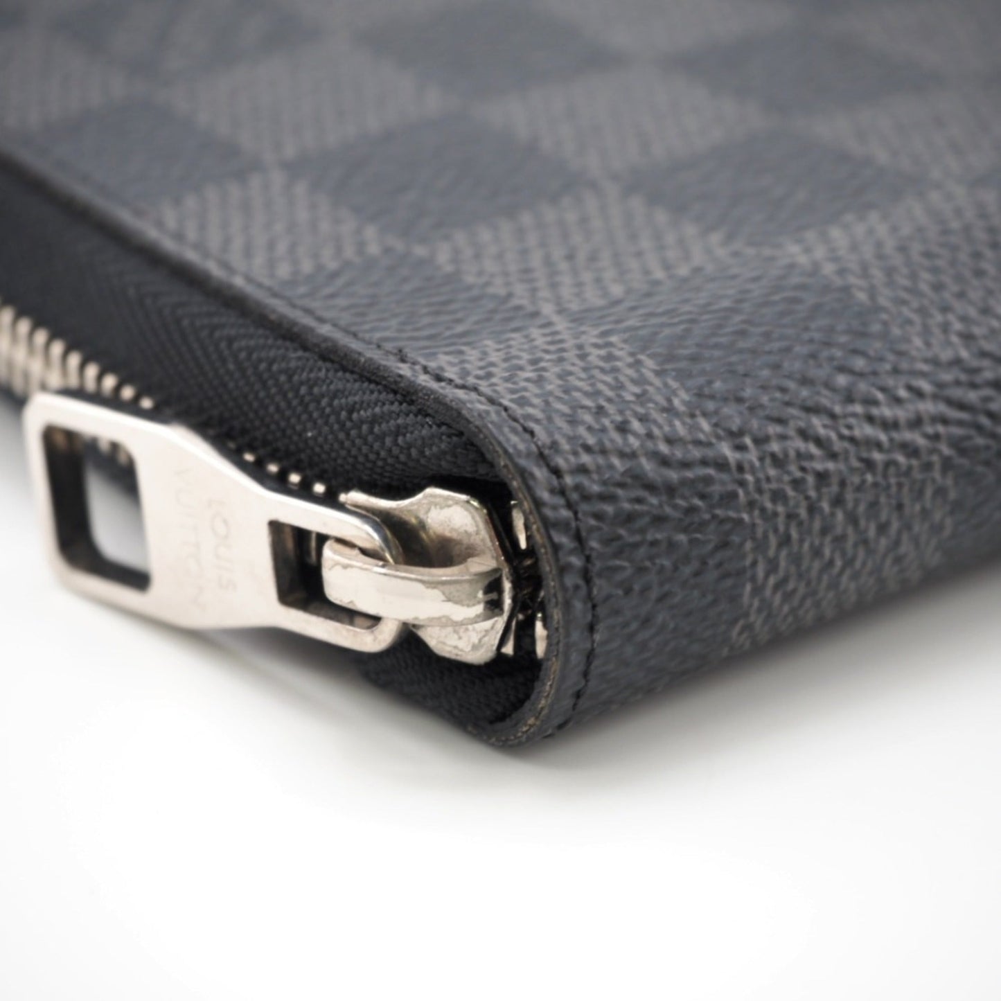 LOUIS VUITTON N60632 Zippy Organizer Round Zipper Damier Graphite Long Wallet Black Men's