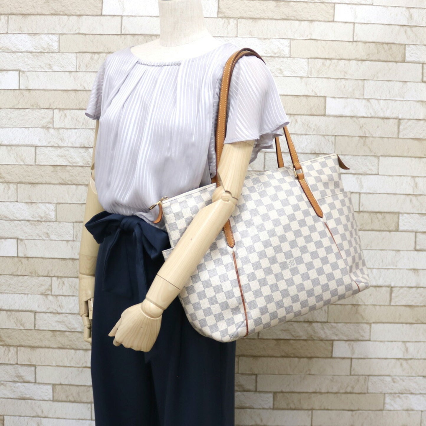 LOUIS VUITTON Shoulder Bag Damier Azur LV Totally GM N51263 White Ladies Canvas
