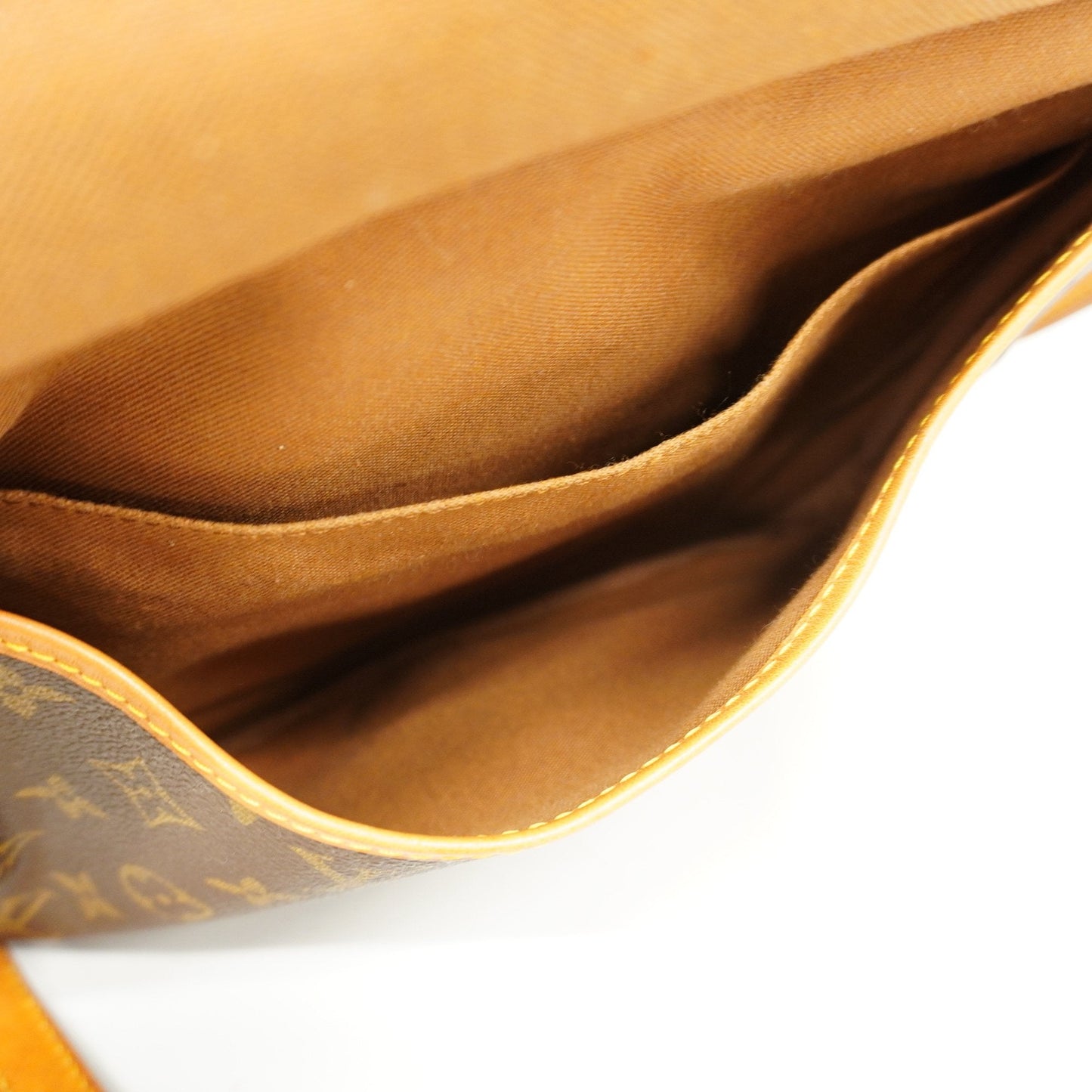 LOUIS VUITTONAuth  Monogram Saumur 30 M42256 Women's Shoulder Bag