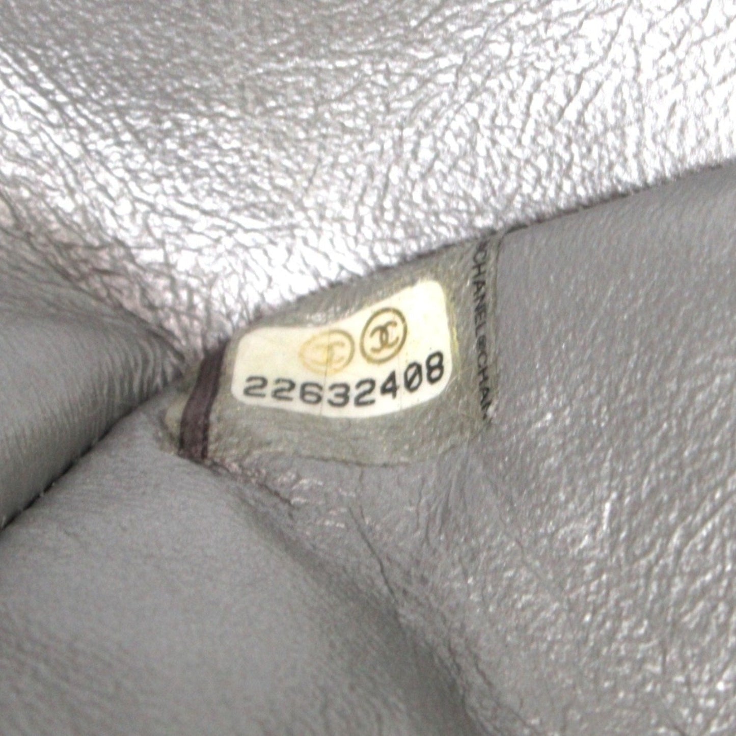 CHANEL V-stitched ChainShoulder Silver Caviar Skin (Grained Calf)