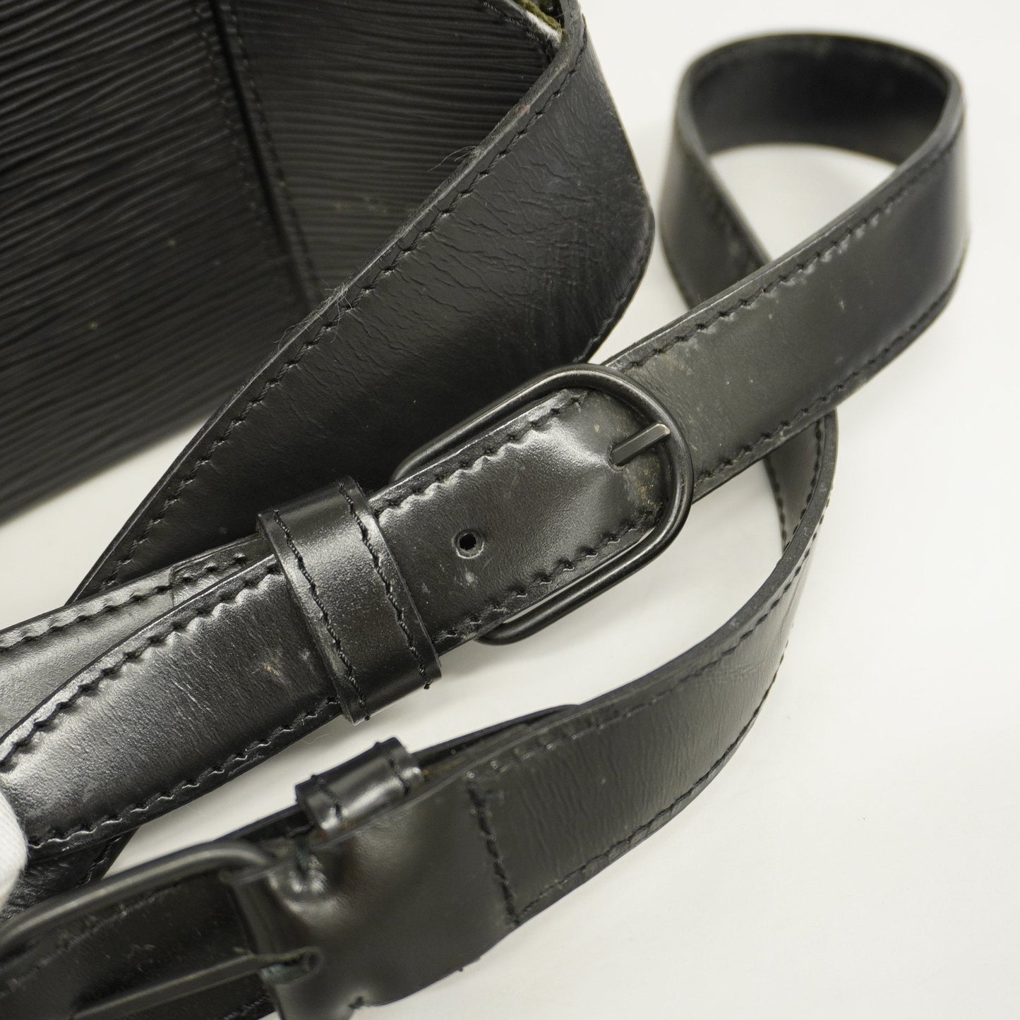 LOUIS VUITTONAuth  Epi Sucksaw M80161 Women's Shoulder Bag Noir