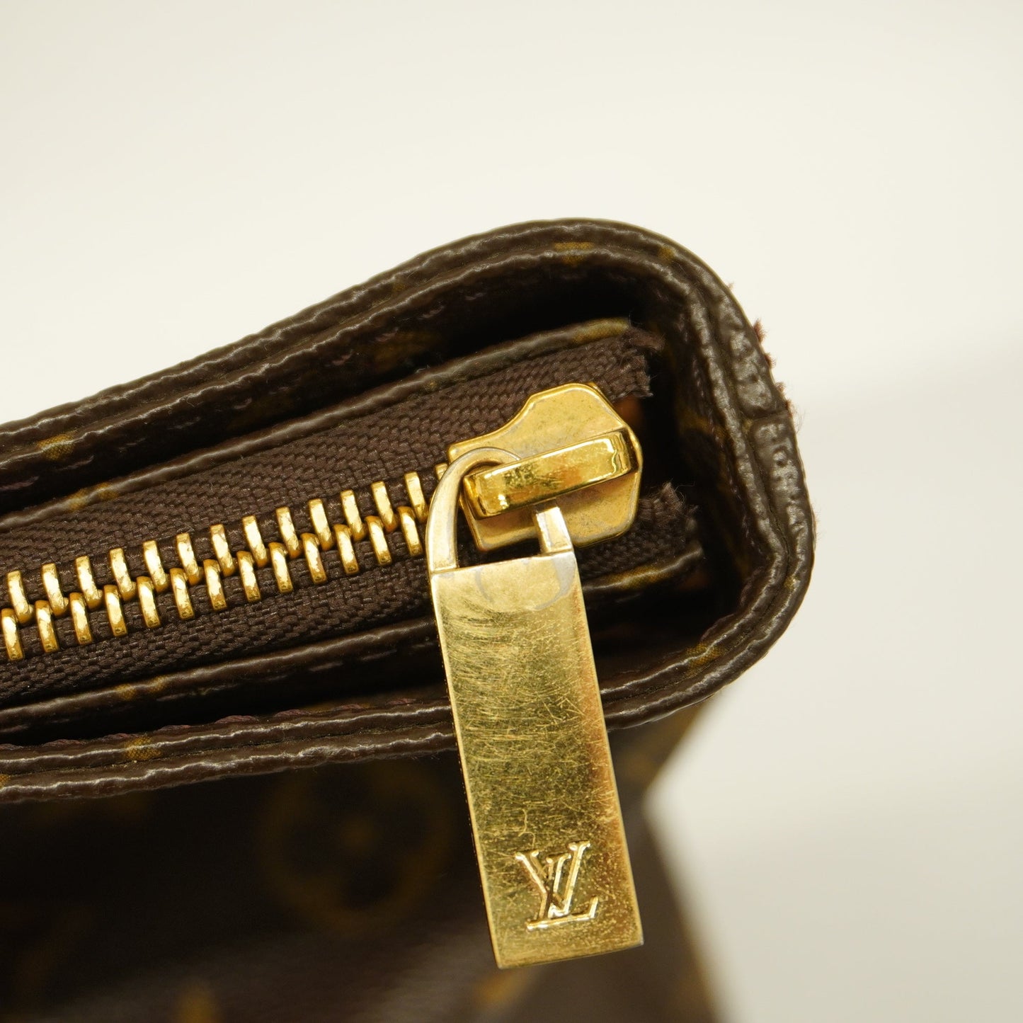 LOUIS VUITTONAuth  Monogram Kabamezo M51151 Women's Tote Bag