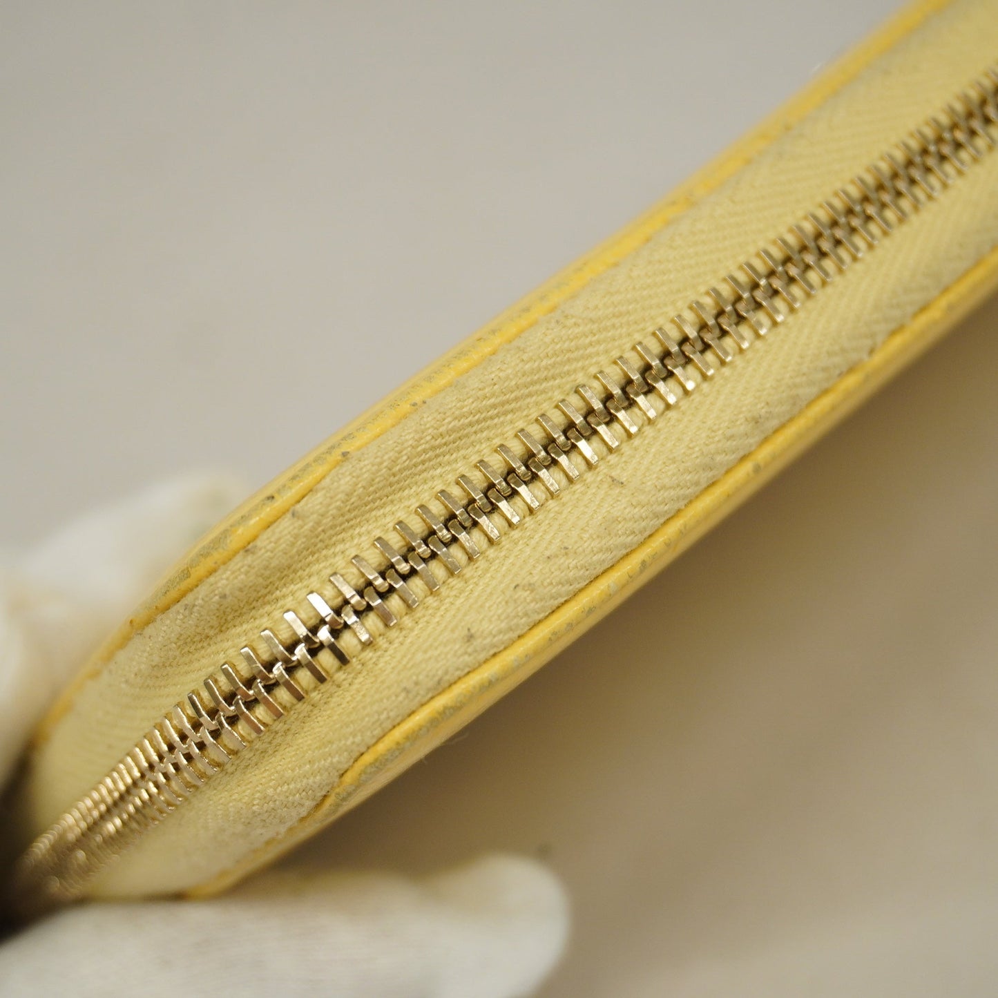 ChanelAuth  Camellia Bi-fold Long Wallet Gold Hardware Leather Yellow