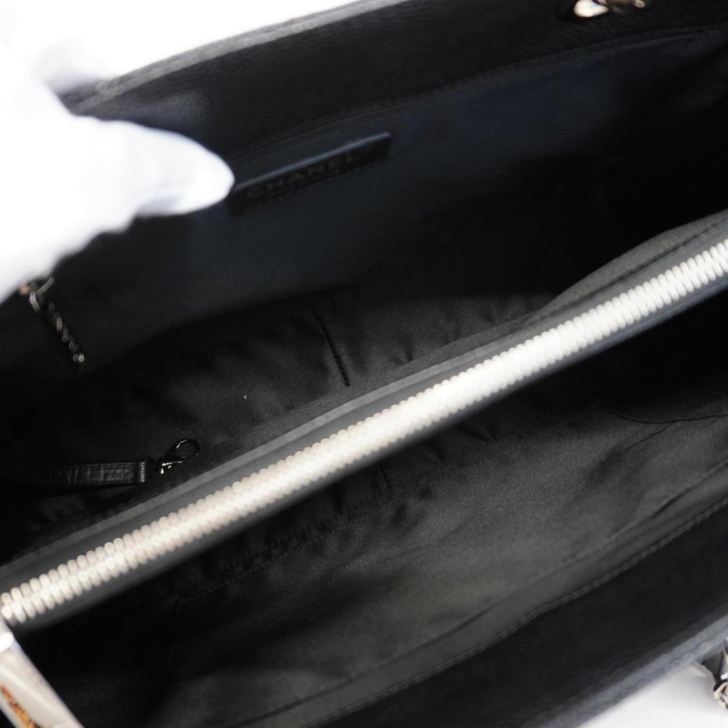 Chanel Tote Bag Matelasse Chain Shoulder Caviar Skin Black Women's