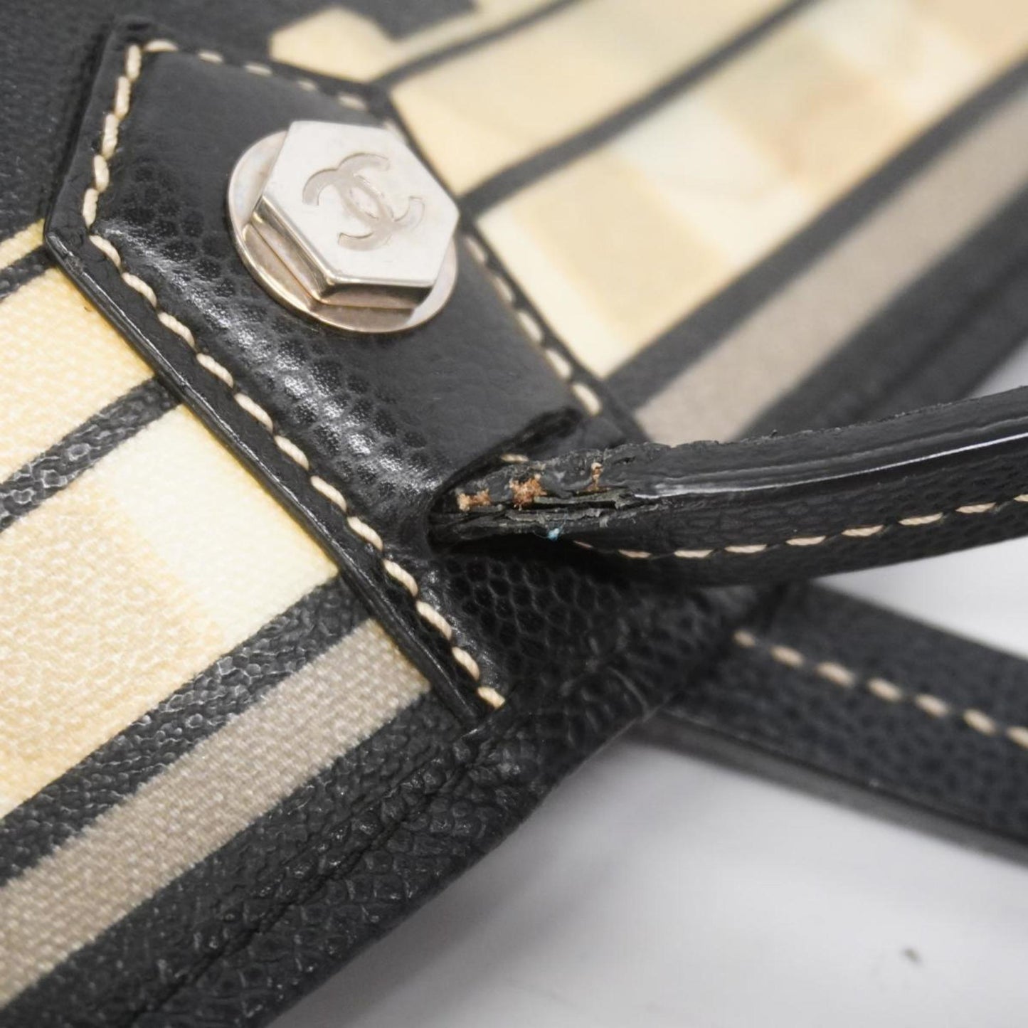 Chanel Tote Bag Central Station Caviar Skin Black Women's