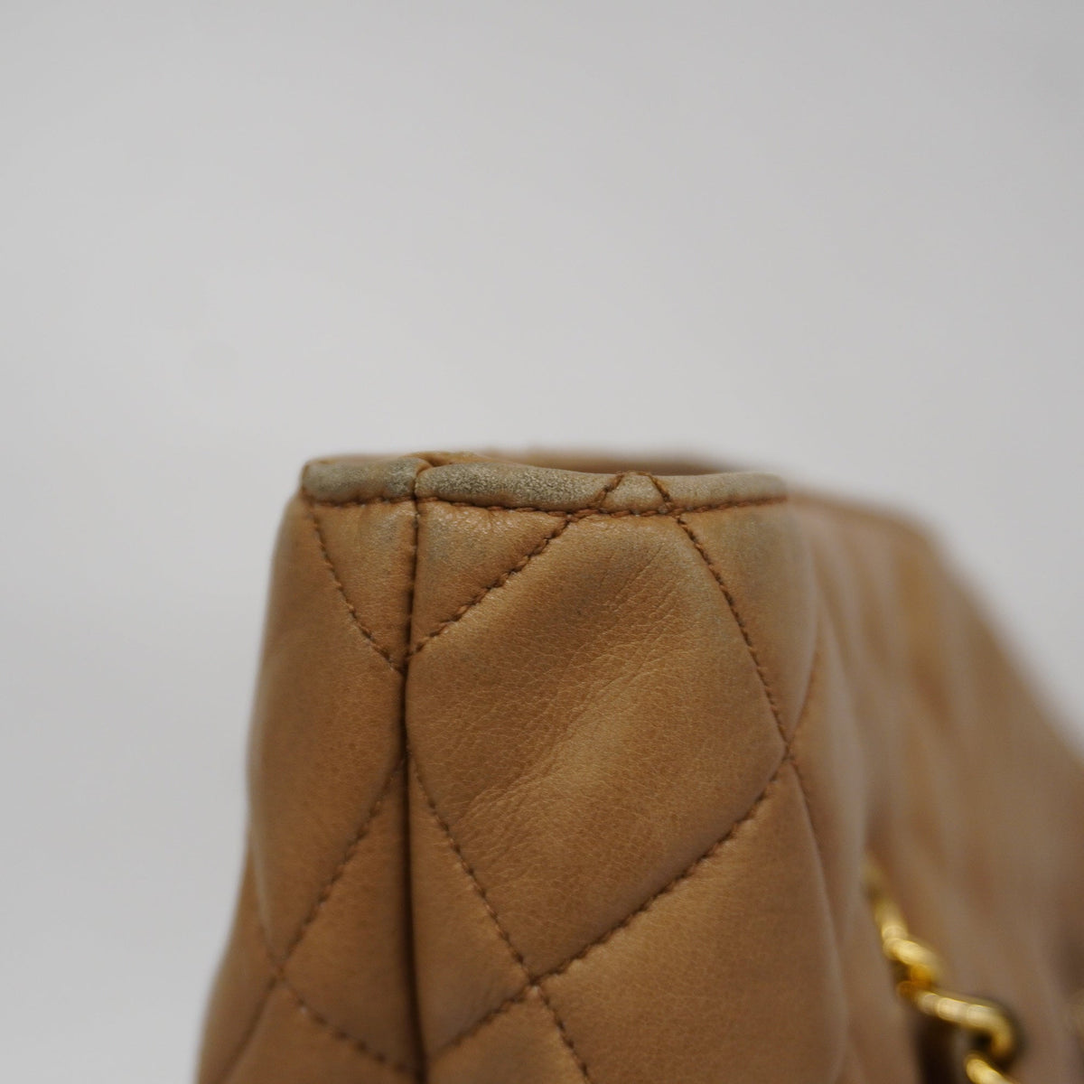 ChanelAuth  Matelasse Chain Shoulder Lambskin Women's Leather Shoulder Bag Brown
