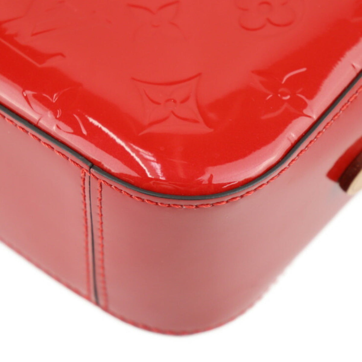 LOUIS VUITTON Santa Moni Shoulder Bag M90368 Monogram Vernis Leather Sleaze Red Gold Hardware Vuitton