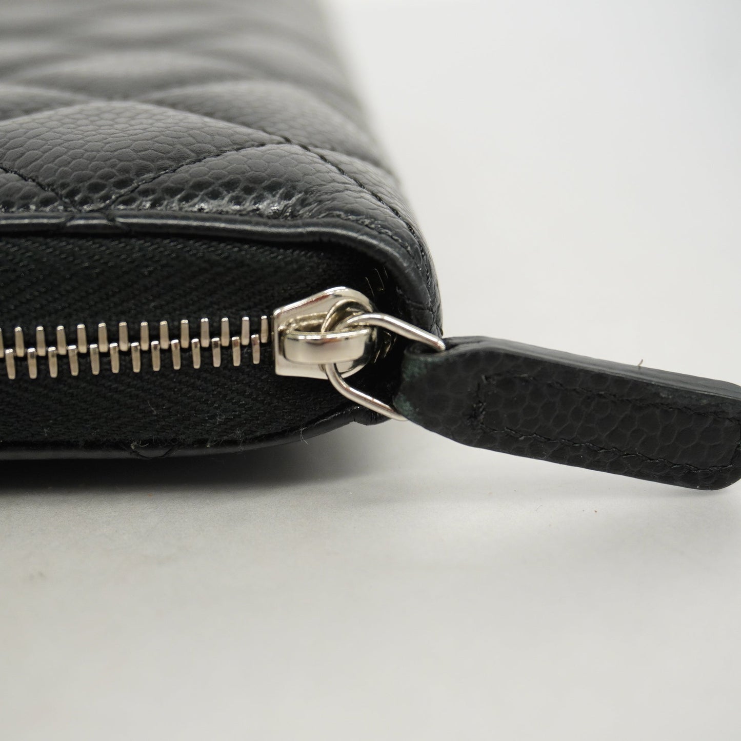ChanelAuth  Matelasse Silver Metal Fittings Women's Caviar Leather Long Wallet