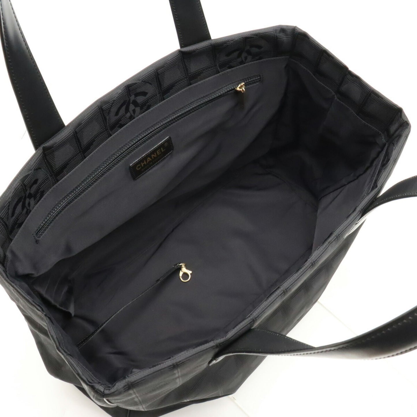 CHANEL New Travel Line Tote MM Bag Shoulder Nylon Jacquard Black A15991