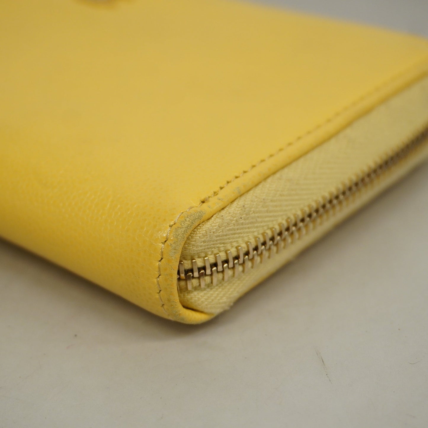 ChanelAuth  Camellia Bi-fold Long Wallet Gold Hardware Leather Yellow