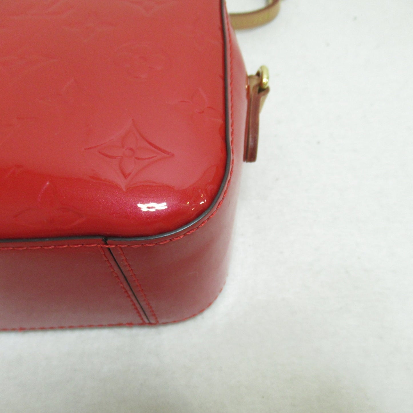 LOUIS VUITTON Santa Monica Shoulder Bag Red Cerise Vernis enamel M90368