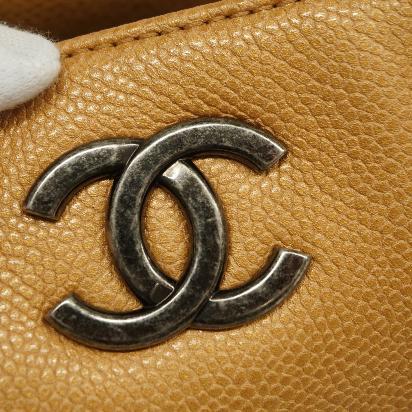 Chanel[3ca0362] Auth  Tote Bag chain shoulder caviar skin beige