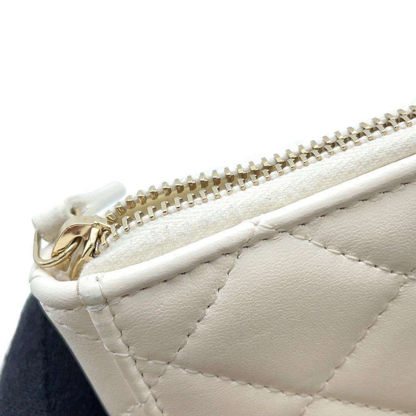 Chanel Wallet/Coin Case Matelasse Coco Mark Lambskin AP3665 CHANEL Wallet Business Card Holder/Card Faux Pearl White