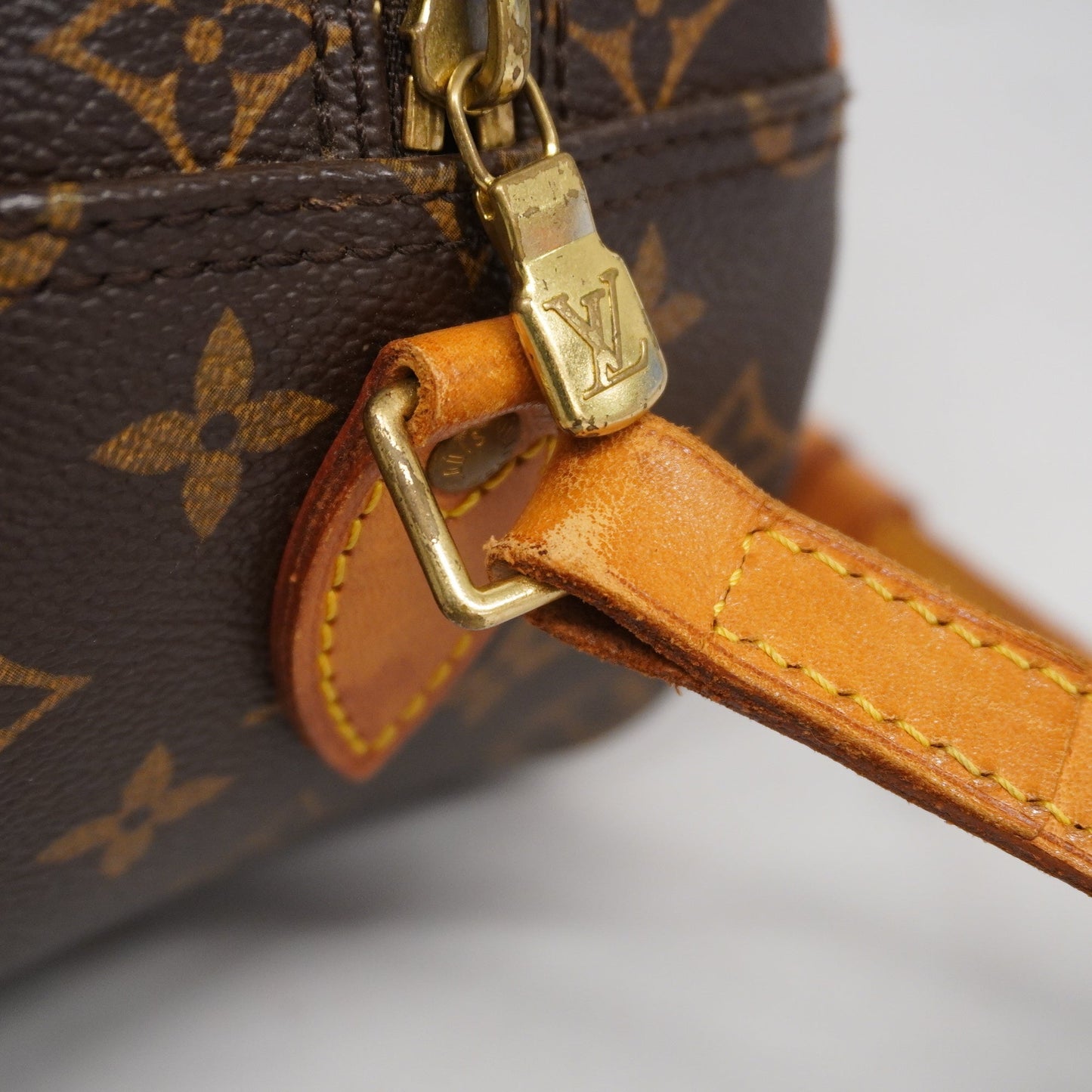 LOUIS VUITTONAuth  Monogram Blower M51221 Women's Shoulder Bag