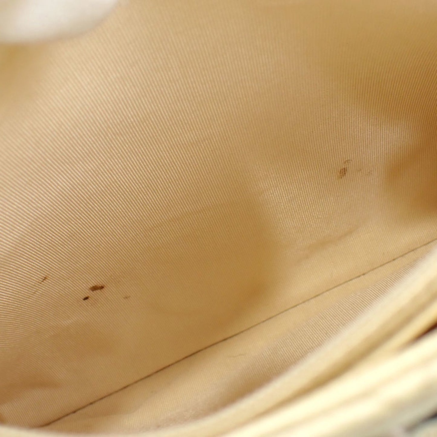 Chanel Tote Bag Matelasse Women's Ivory Caviar Skin Coco Mark Leather