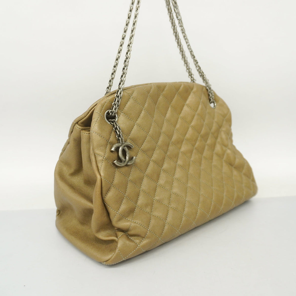 ChanelAuth  Matelasse Chain Shoulder Women's Leather Shoulder Bag Khaki