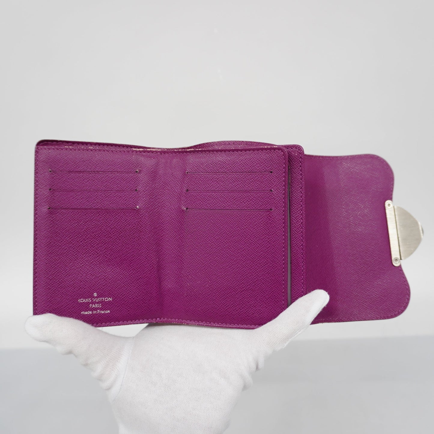 LOUIS VUITTONAuth  Epi Tri-Fold Wallet Porto Monevier Cult Credit M6658K