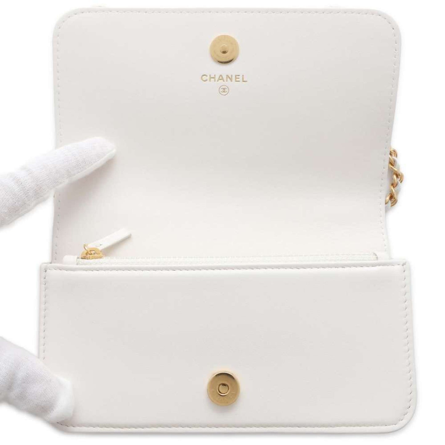 Chanel Chain Wallet Matelasse Coco Mark Caviar Skin CHANEL Pochette White Pouch Women's WALLET