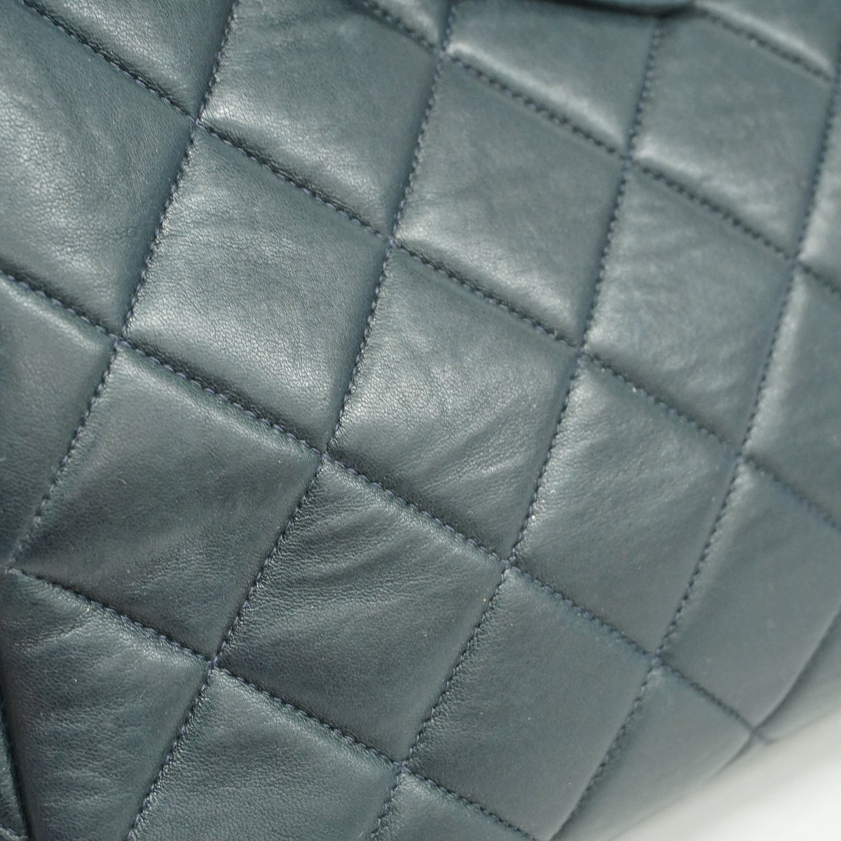 ChanelAuth  Matelasse HandBag Women's Leather HandBag Navy
