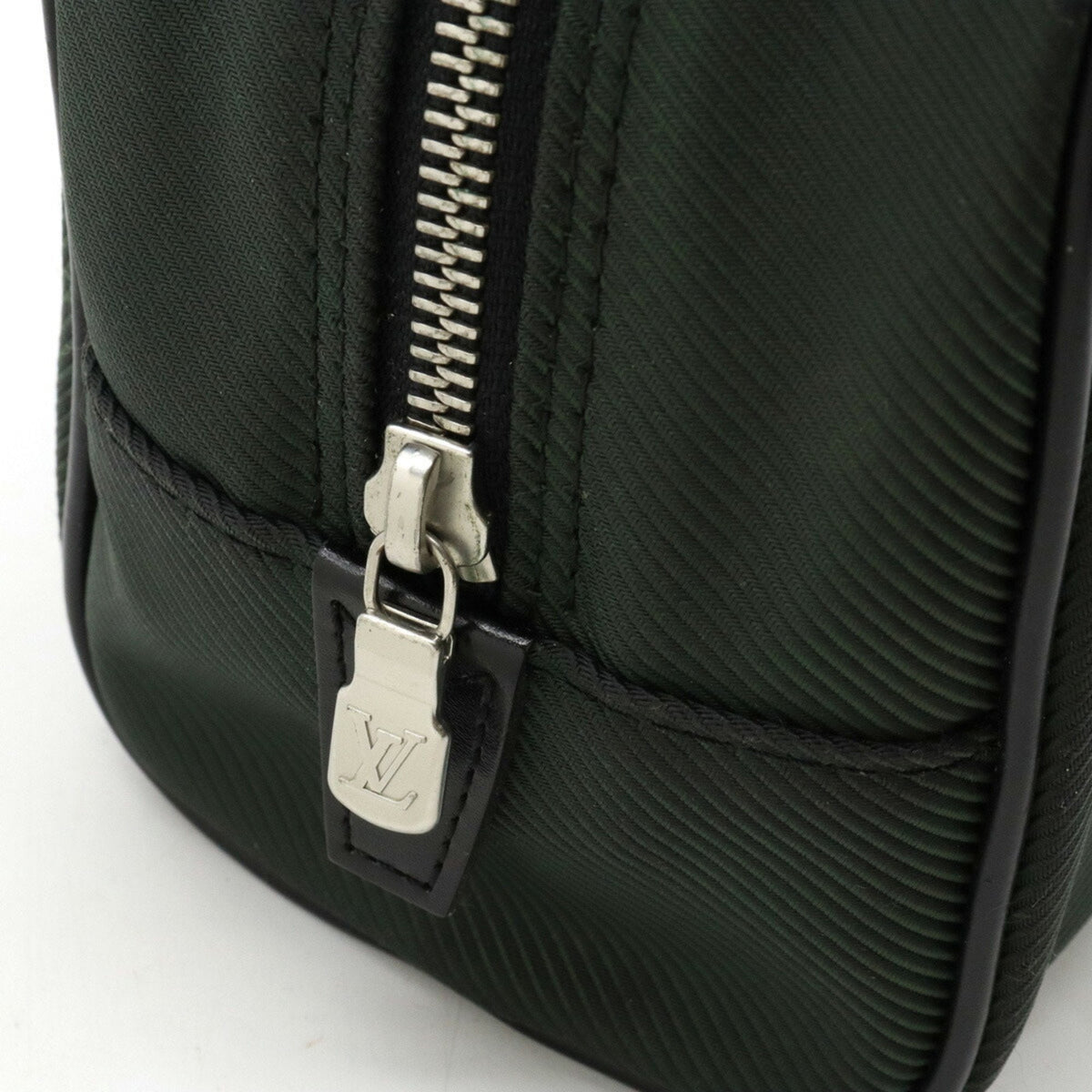 LOUIS VUITTON Taiga Parana Second Bag Handbag Canvas Leather Ardoise Black M30752