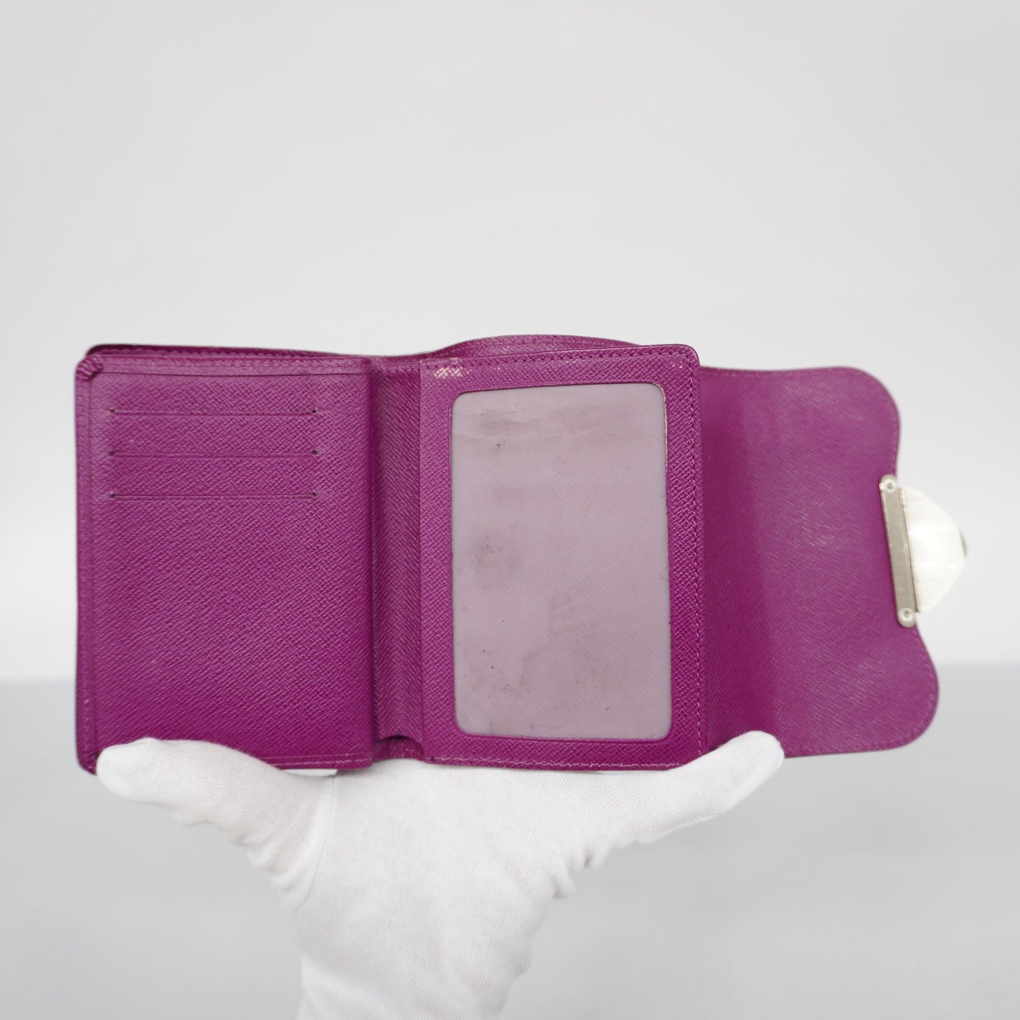 LOUIS VUITTONAuth  Epi Tri-Fold Wallet Porto Monevier Cult Credit M6658K