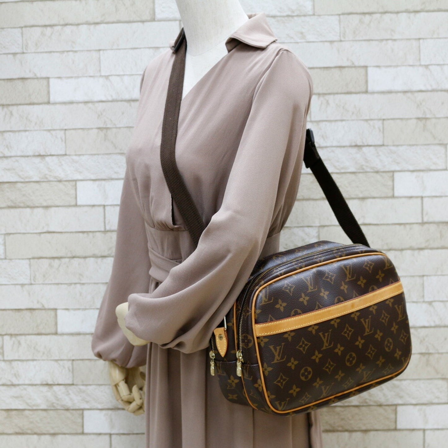 LOUIS VUITTON Shoulder Bag Monogram Reporter PM Brown Women's Leather