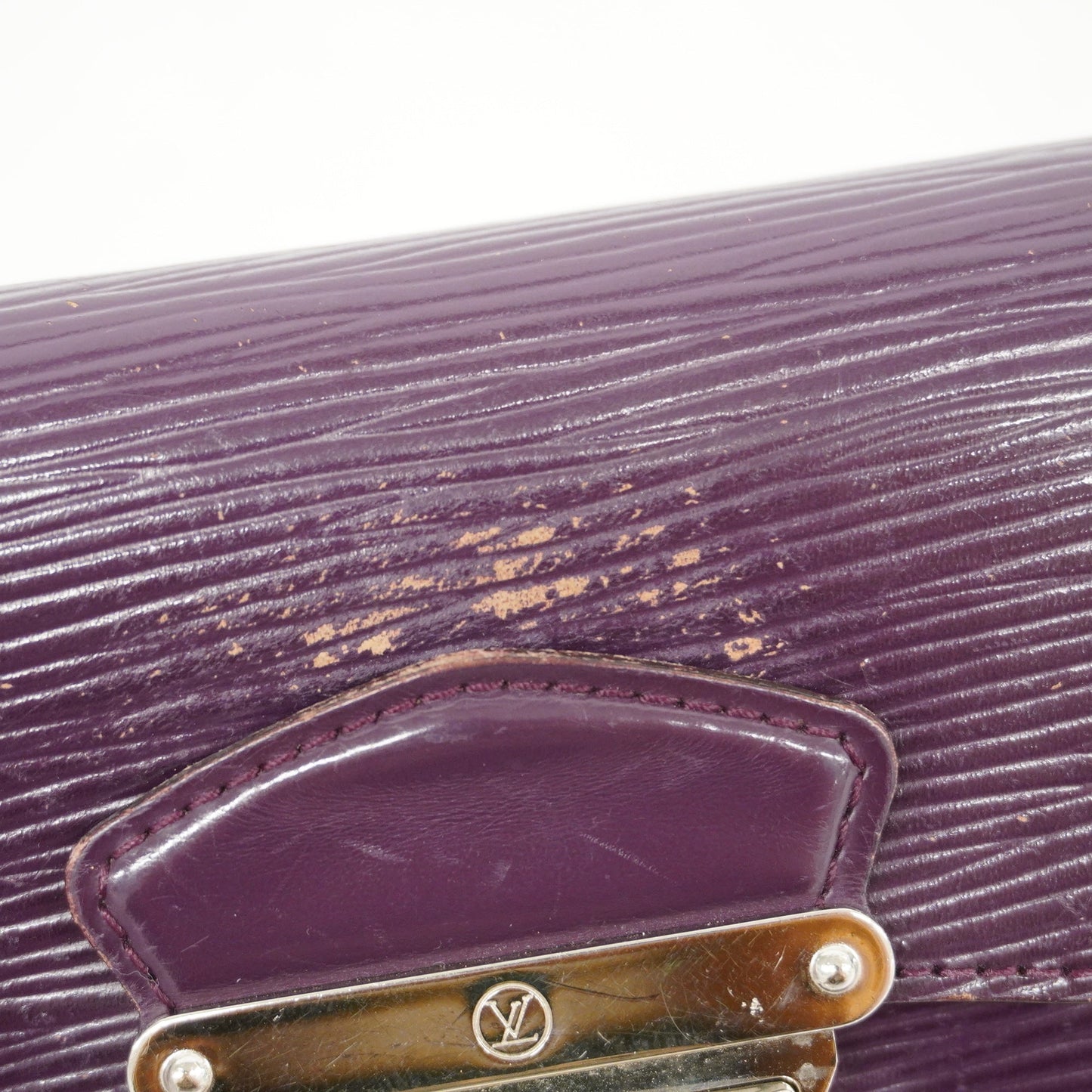 LOUIS VUITTONAuth  Epi Tri-Fold Wallet Porto Monevier Cult Credit M6658K