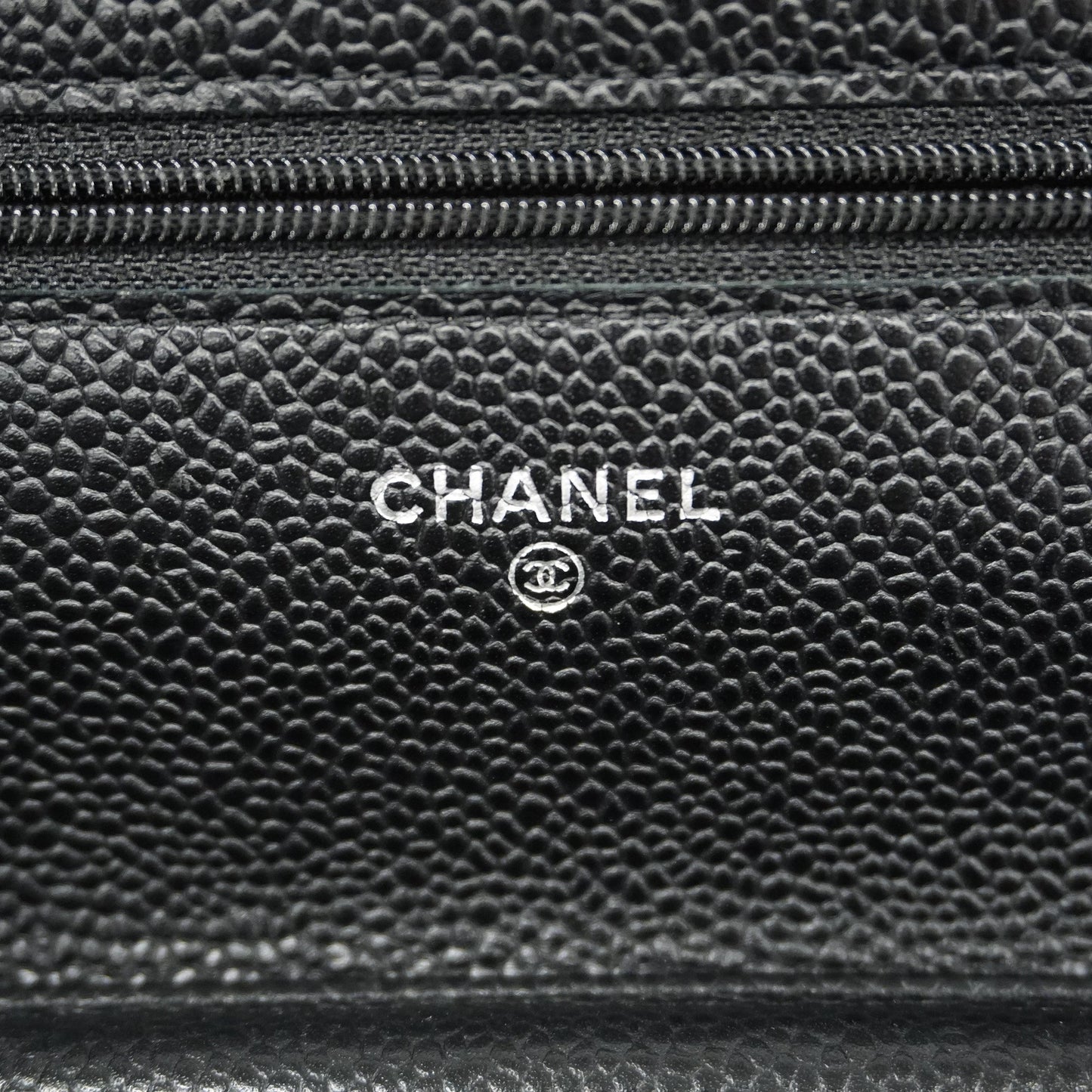 ChanelAuth  Matelasse Silver Hardware Caviar Leather Chain/Shoulder Wallet Black