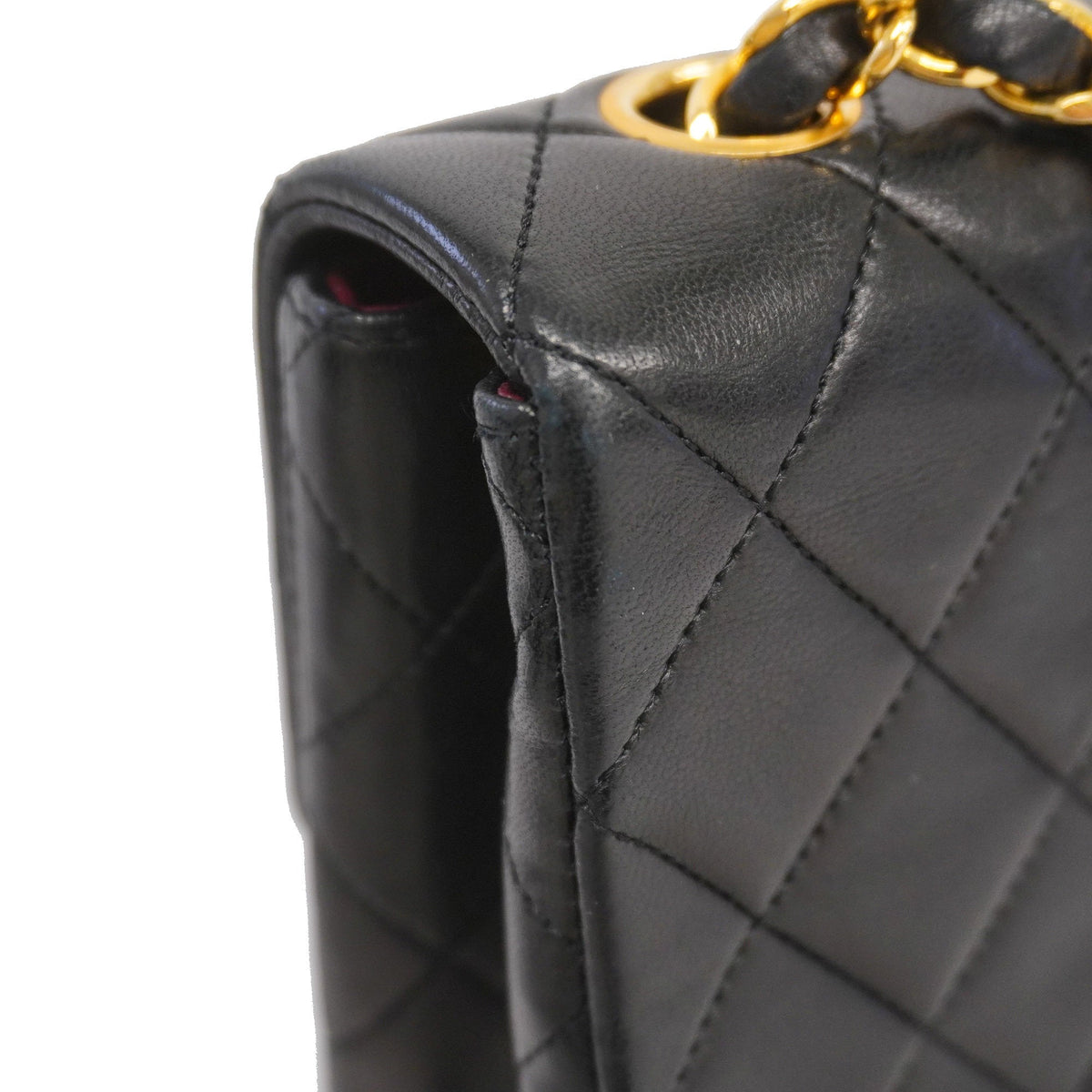 ChanelAuth  Matelasse Chain Shoulder Lambskin Women's Leather Shoulder Bag Black