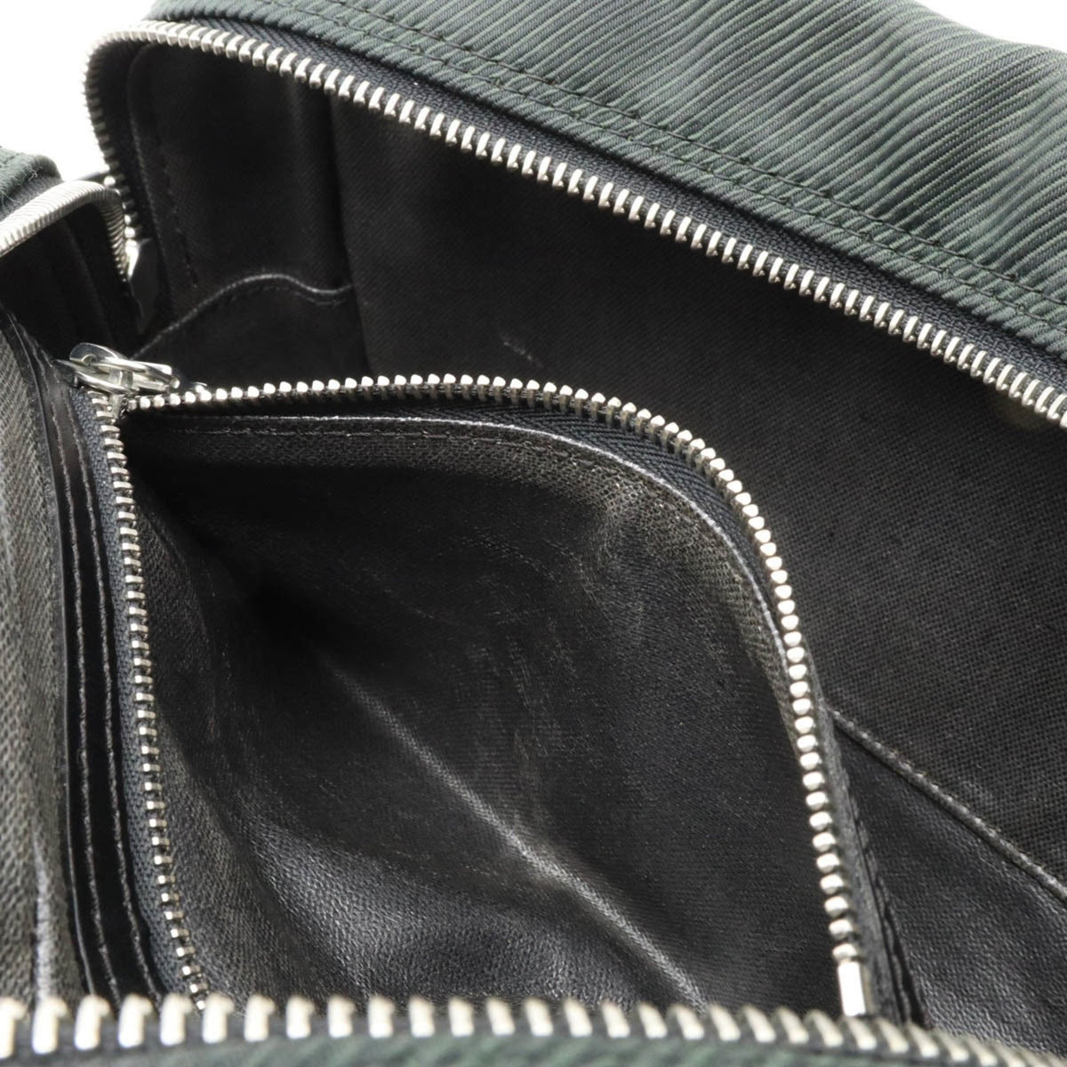 LOUIS VUITTON Taiga Parana Second Bag Handbag Canvas Leather Ardoise Black M30752