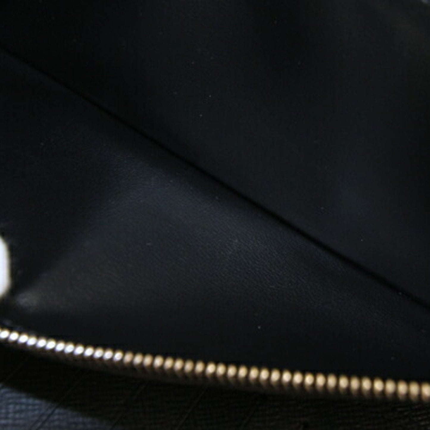 LOUIS VUITTON Round Long Wallet Taiga Zippy Vertical M30503 Noir Men's