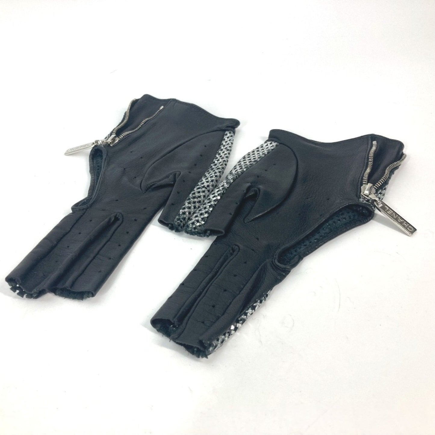 Chanel Glove Mesh gloves Black Silver