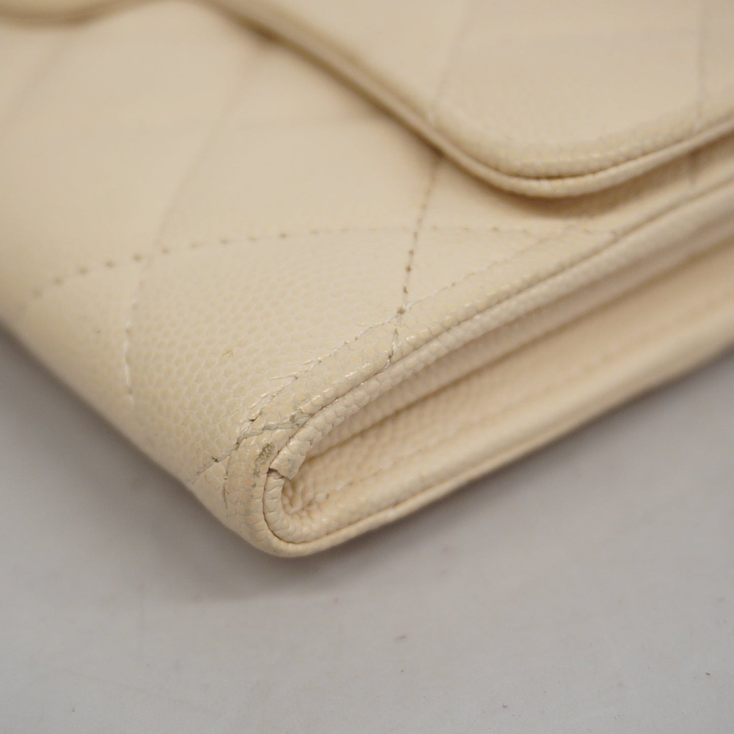 ChanelAuth  Matelasse Long Wallet [bi-fold] Gold Hardware Caviar Leather Ivory