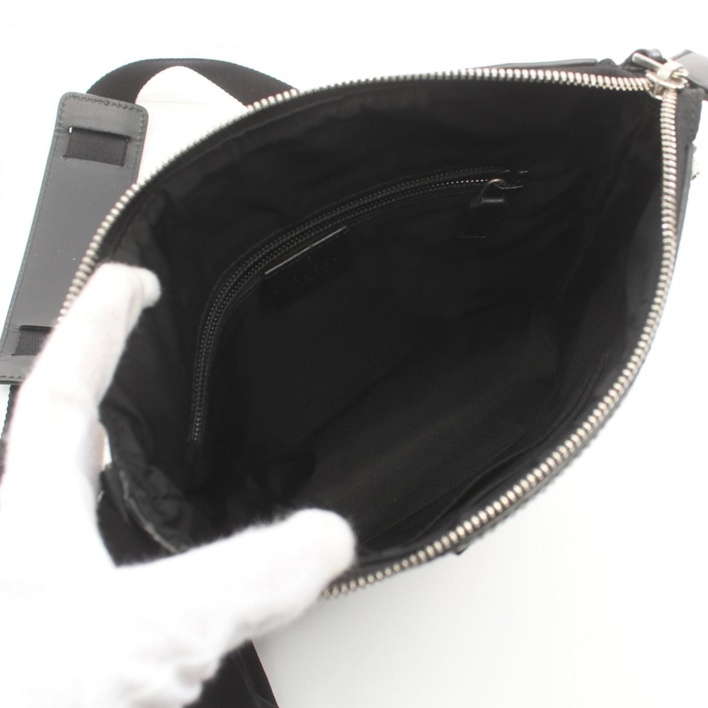 Gucci Beige Multi-Color Pvc Coated Canvas Leather Shoulder Bag