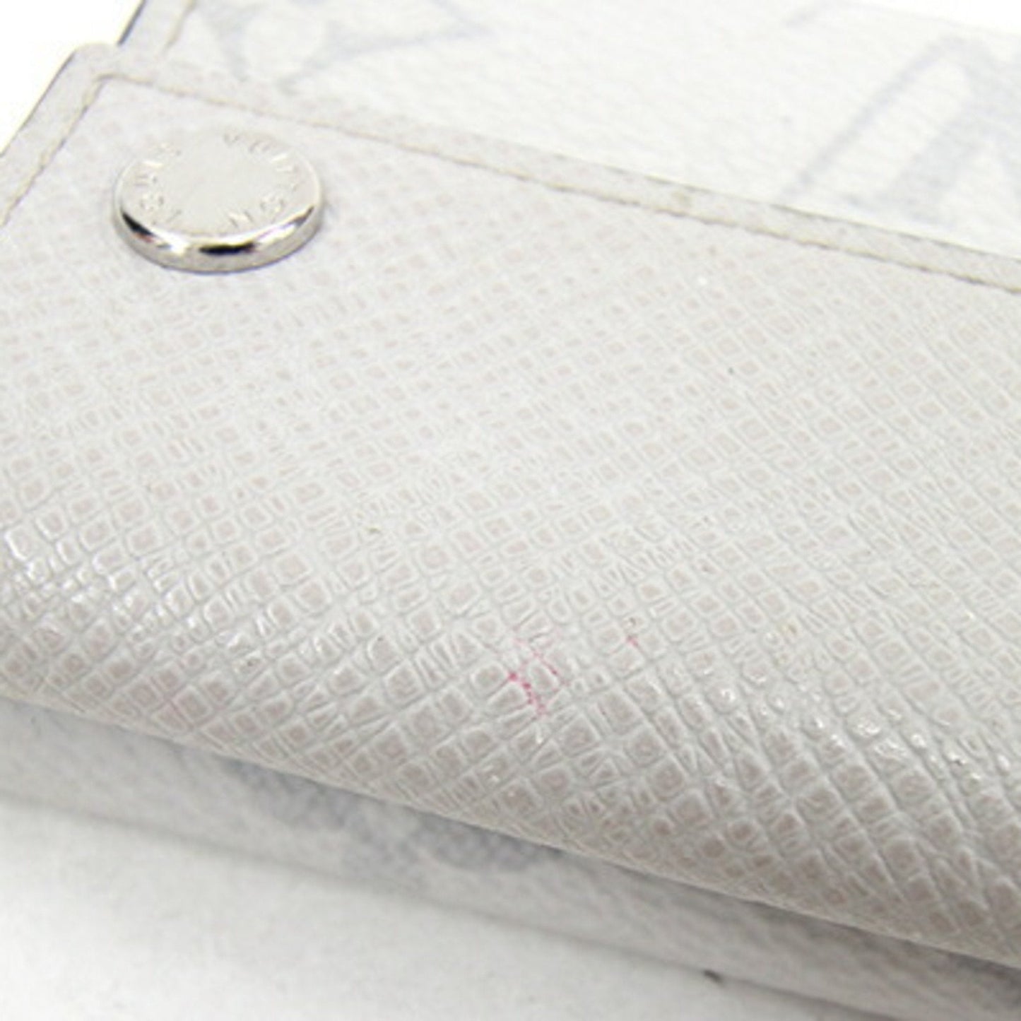 LOUIS VUITTON Trifold Wallet Taigarama Discovery M67621 Men's White