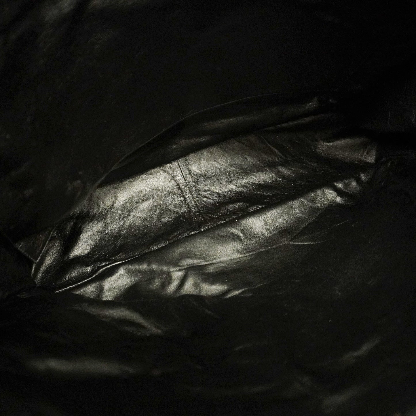 ChanelAuth  Chain Shoulder Women's Leather Tote Bag Black