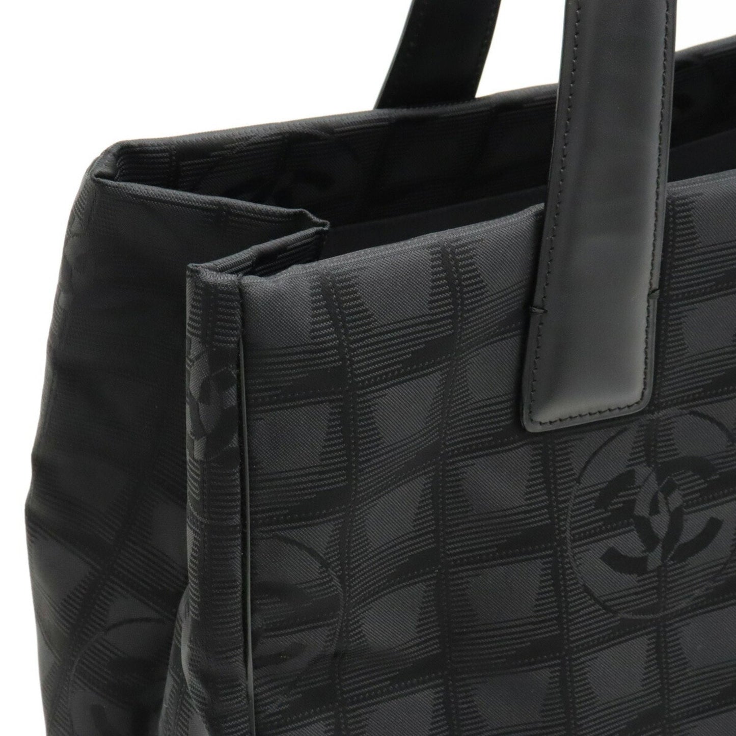 CHANEL New Travel Line Tote MM Bag Shoulder Nylon Jacquard Black A15991