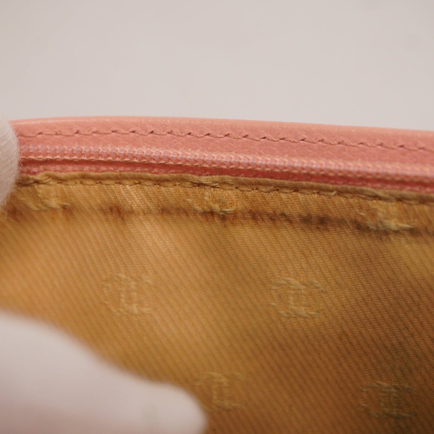 ChanelAuth  Coco Button Gold Hardware Women's Leather Long Wallet [bi-fold] Pink