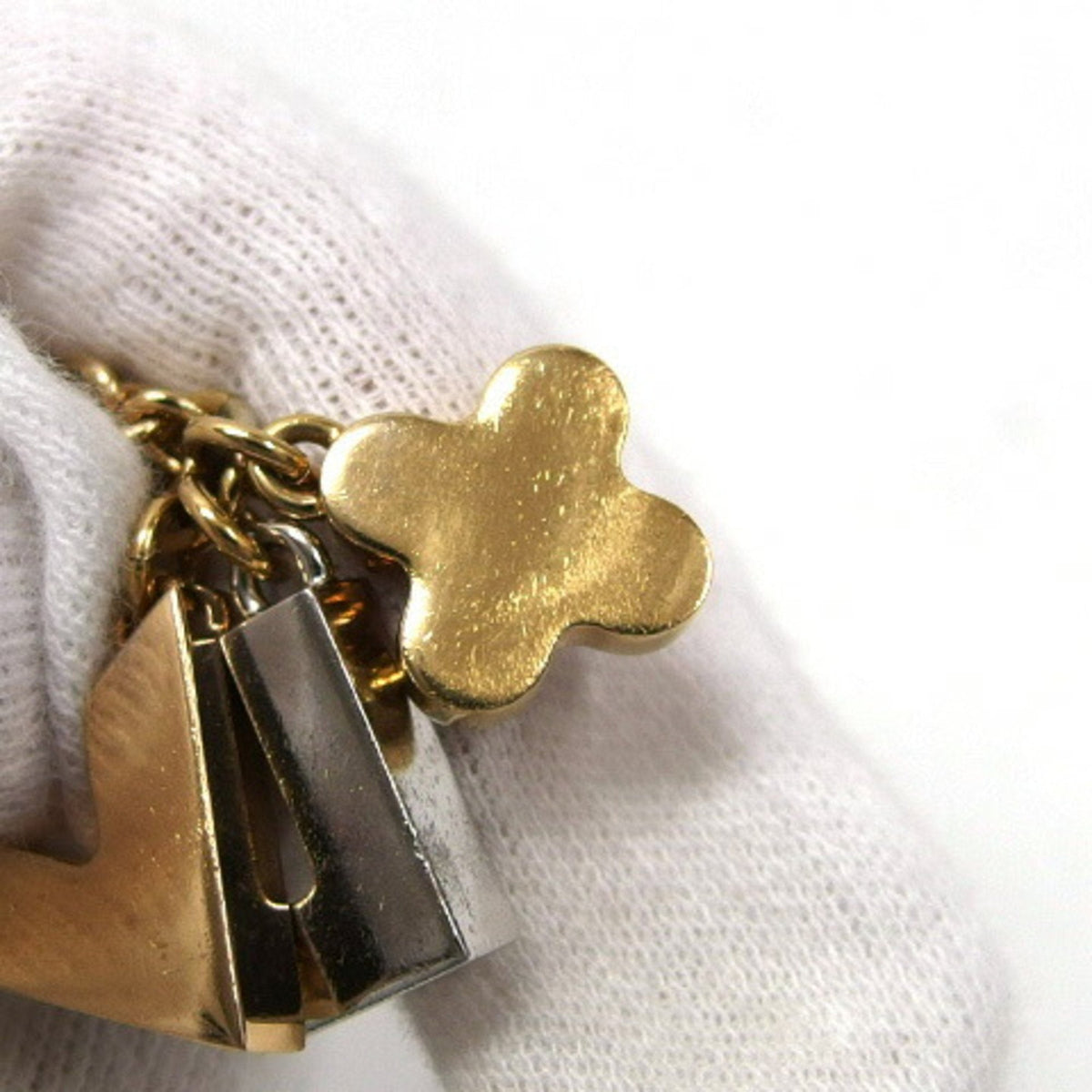 LOUIS VUITTON Pandantif Love Letters Necklace Flower M37068