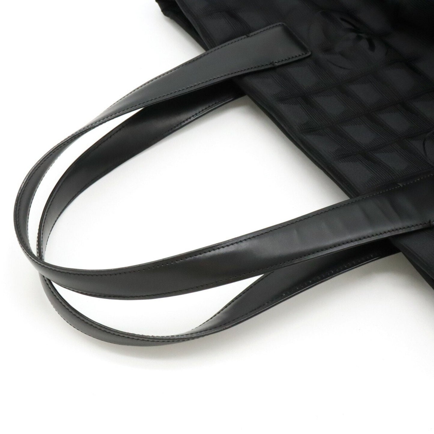 CHANEL New Travel Line Tote MM Bag Shoulder Nylon Jacquard Black A15991