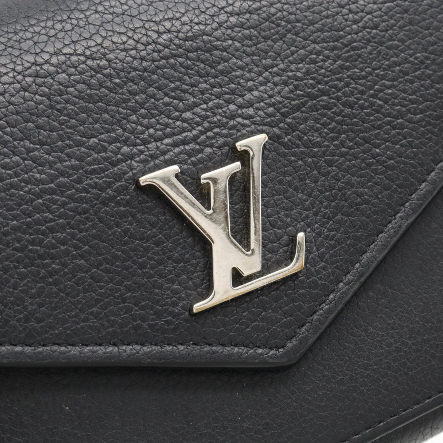LOUIS VUITTON Portefeuil My Lock Me Bifold Long Wallet Leather Noir Black M62530