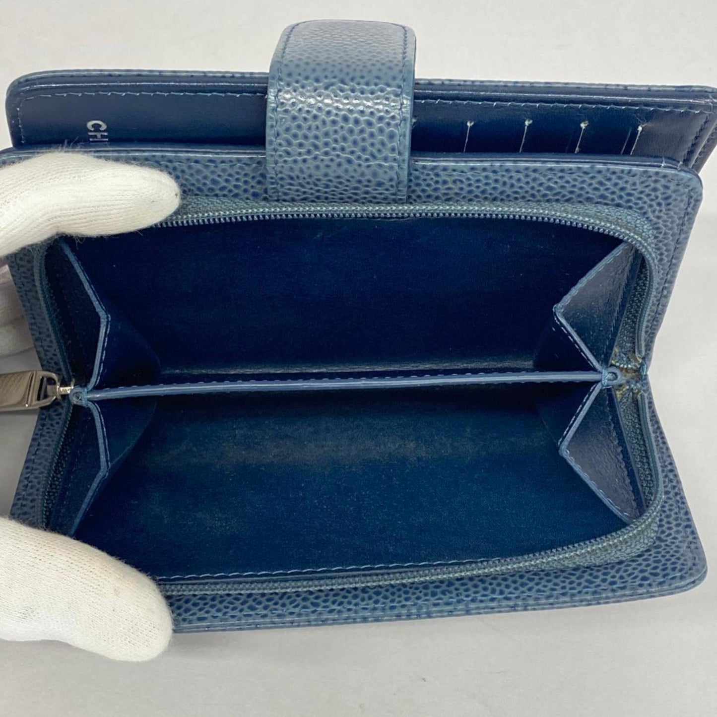 chanel wallet caviar skin blue ladies