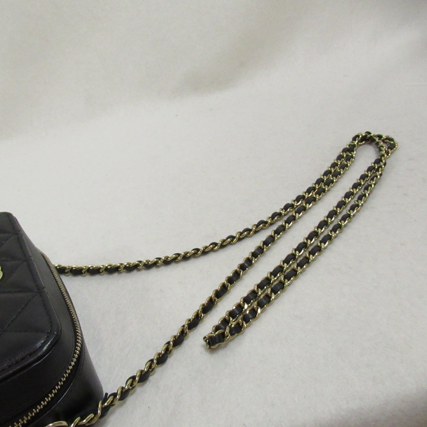CHANEL Mini ChainShoulder Bag Black Lambskin (sheep leather)