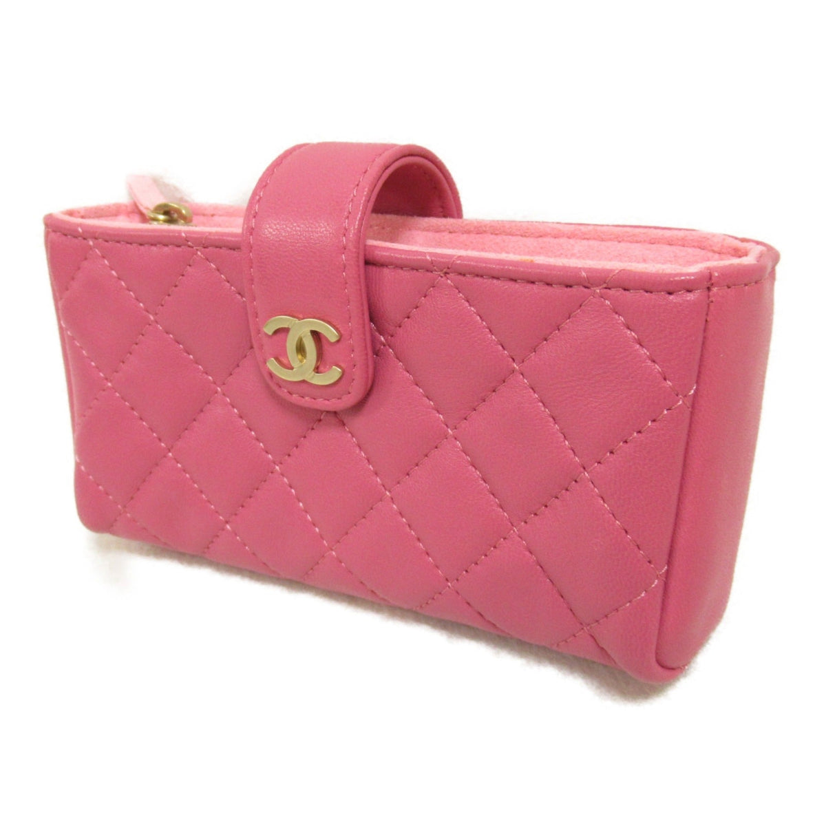 CHANEL Matelasse pouch Pink Lambskin (sheep leather)